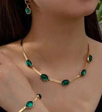 Oval Green Crystal Pendant Necklace Set With Bracelet - SmartStuffs